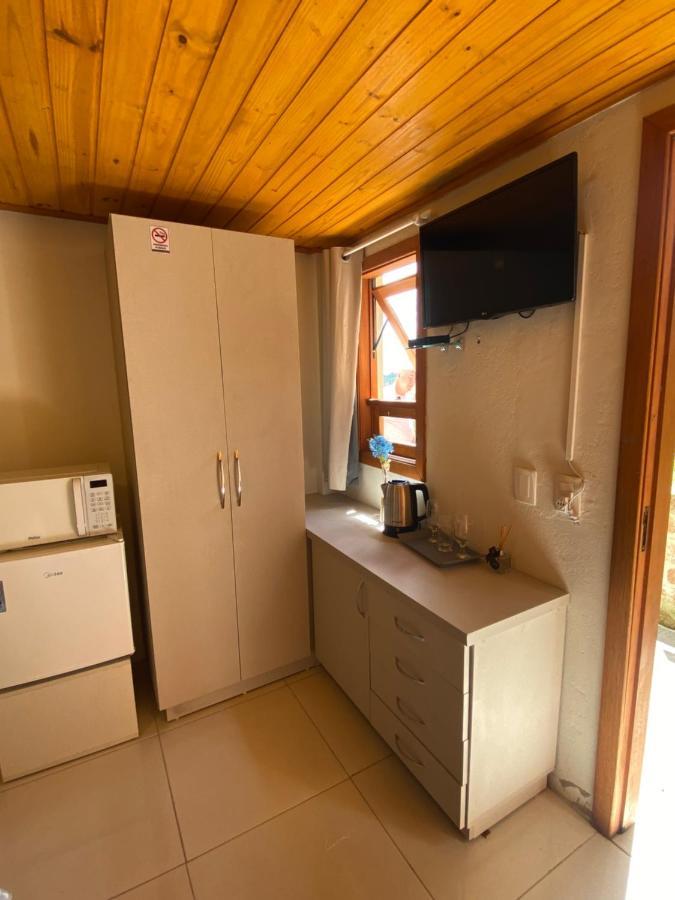 Casa Aconchegante Ou Suites Privativas Канела Екстер'єр фото